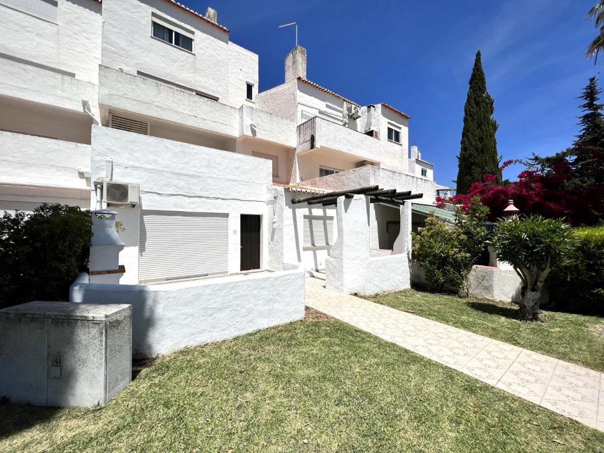 Armacao De Pera Twins 3 With Pool By Homing Apartment Exterior photo